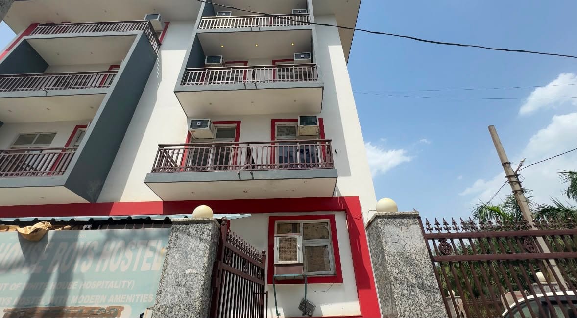 White House Boys Hostel — Exterior